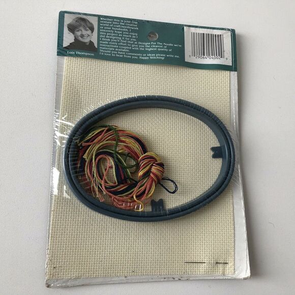 Designs For The Needle Peach Oval Counted Cross Stitch w Frame Hoop 1987 - Picture 4 of 5